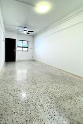 Blk 214 Bedok Town Centre (Bedok), HDB 3 Rooms #569733501